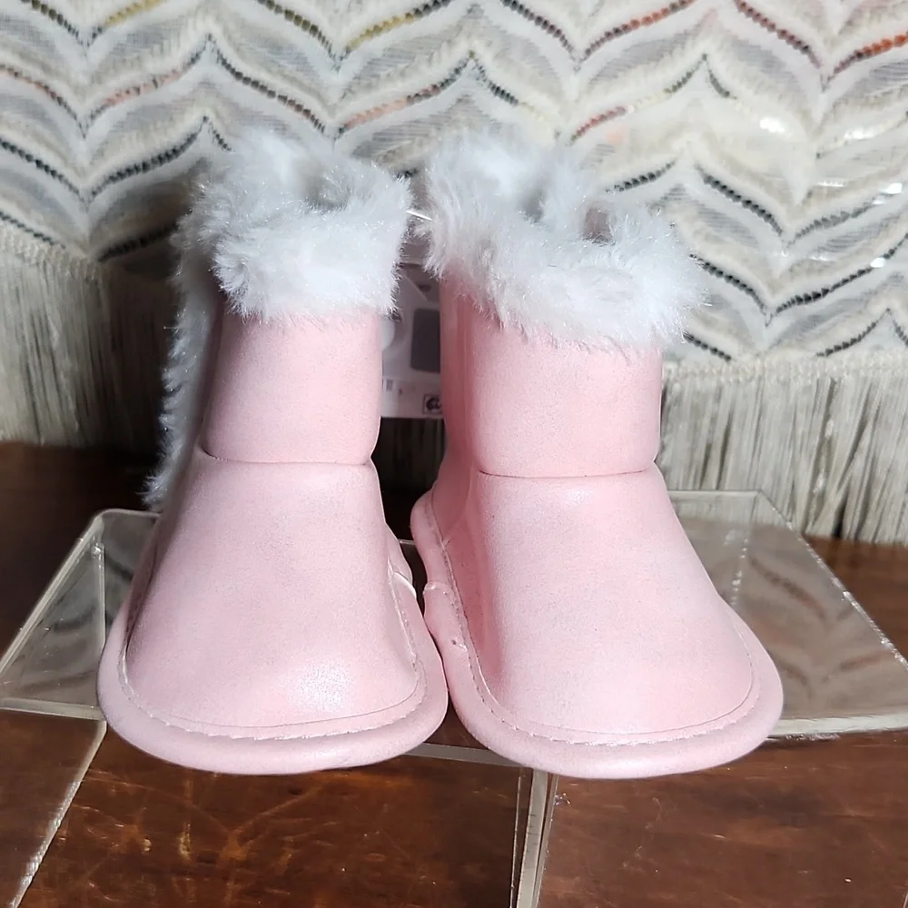 0-3M Child of Mine Carter's Pink Fuax Fur Boots